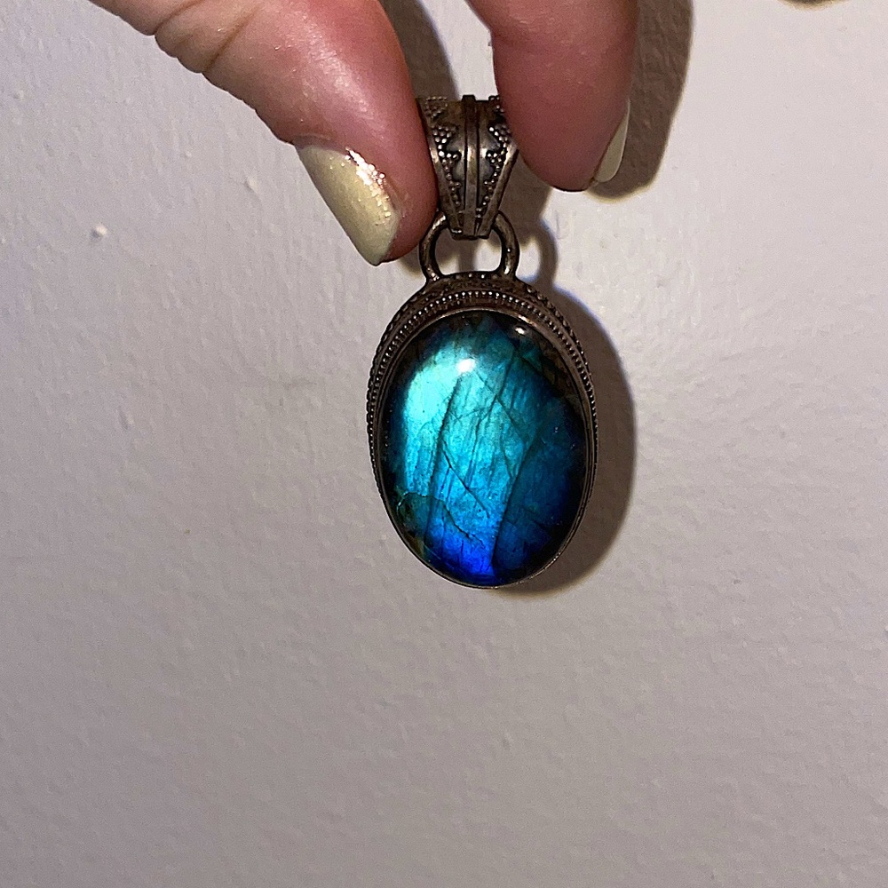 Vintage silver labradorite necklace pendant
